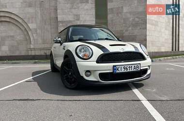 Хэтчбек MINI Hatch 2012 в 