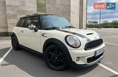 MINI Hatch 2012