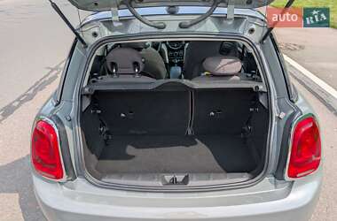 Хетчбек MINI Hatch 2015 в 