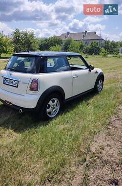Хетчбек MINI Hatch 2008 в 