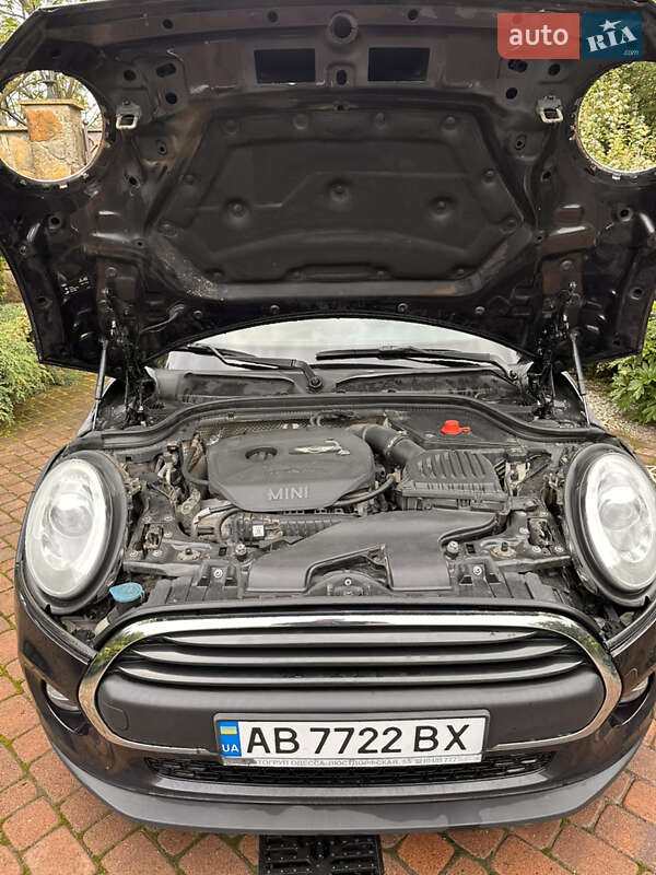 Хетчбек MINI Hatch 2015 в Вінниці