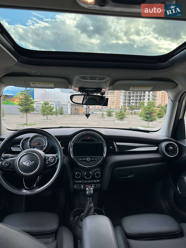 Хэтчбек MINI Hatch 2015 в Одессе фото 17 Хэтчбек MINI Hatch 2015 в Одессе