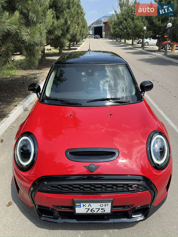 Хетчбек MINI Hatch 2023 в Києві фото 5 Хетчбек MINI Hatch 2023 в Києві