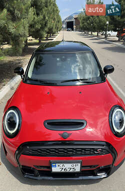Хэтчбек MINI Hatch 2023 в 