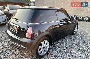 Хэтчбек MINI Hatch 2005 в 