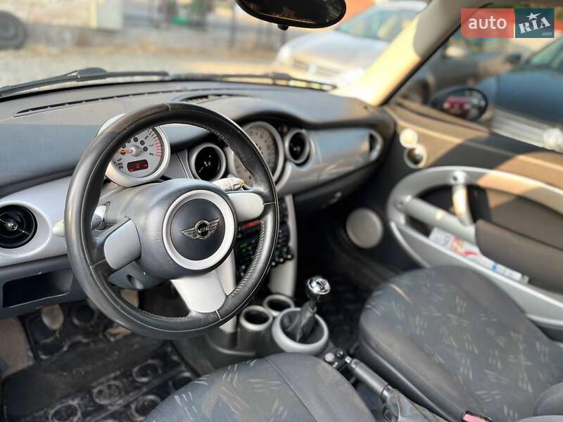 Хетчбек MINI Hatch 2005 в Коломиї
