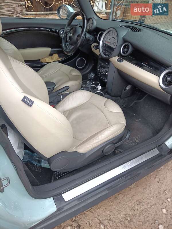 Хетчбек MINI Hatch 2013 в Києві