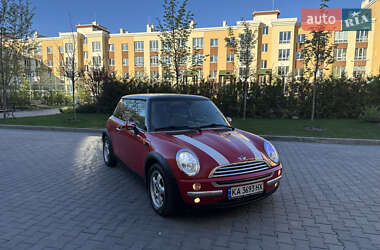 Хэтчбек MINI Hatch 2003 в 