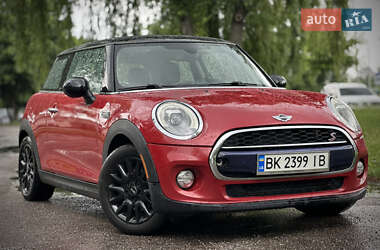 Хетчбек MINI Hatch 2015 в 