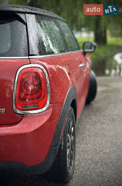 Хетчбек MINI Hatch 2015 в 