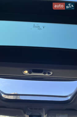 Хэтчбек MINI Hatch 2020 в Киеве