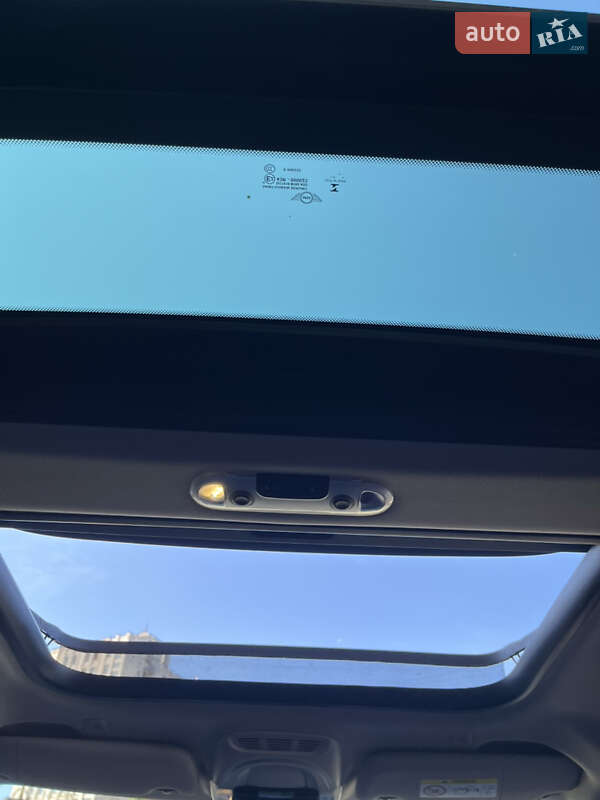 Хетчбек MINI Hatch 2020 в Києві