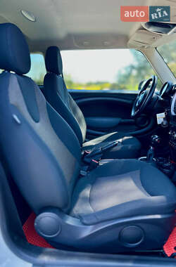Хетчбек MINI Hatch 2012 в 