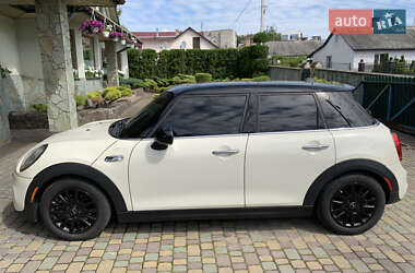 Хэтчбек MINI Hatch 2017 в 