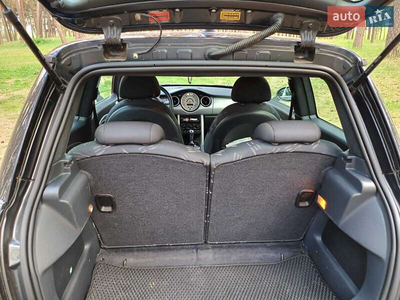 Хэтчбек MINI Hatch 2005 в Ахтырке