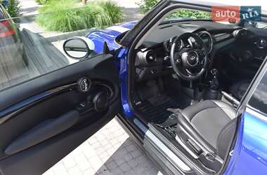 Хэтчбек MINI Hatch 2018 в 
