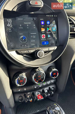 Хетчбек MINI Hatch 2014 в Чернігові