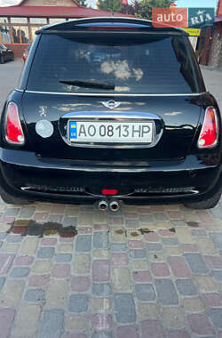 Хэтчбек MINI Hatch 2006 в 