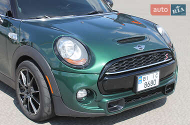Хэтчбек MINI Hatch 2015 в 