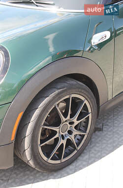 Хэтчбек MINI Hatch 2015 в 