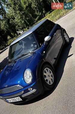 Хэтчбек MINI Hatch 2004 в Киеве