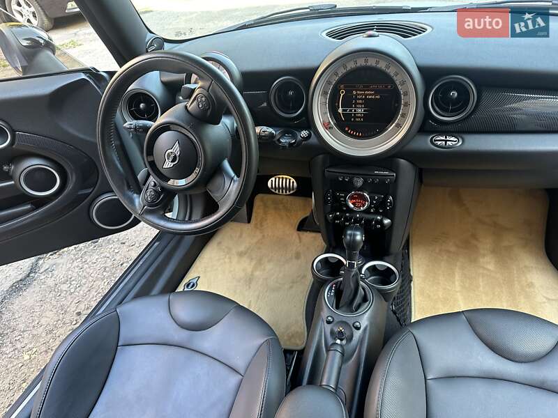 Хетчбек MINI Hatch 2013 в Києві
