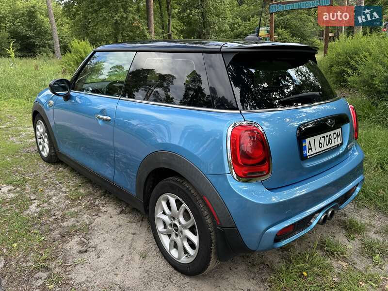 Хетчбек MINI Hatch 2015 в Києві
