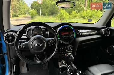Хэтчбек MINI Hatch 2015 в 