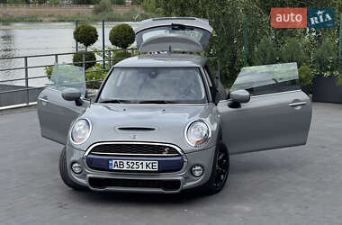 Хетчбек MINI Hatch 2019 в Вінниці