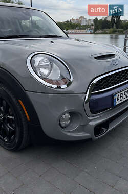 Хетчбек MINI Hatch 2019 в 