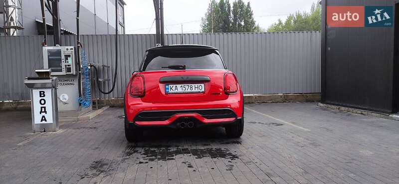 Хетчбек MINI Hatch 2022 в Києві