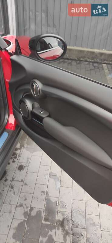 Хетчбек MINI Hatch 2022 в Києві