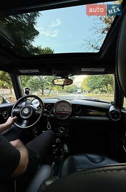 Хэтчбек MINI Hatch 2013 в 