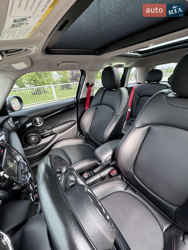 Хетчбек MINI Hatch 2017 в Києві фото 13 Хетчбек MINI Hatch 2017 в Києві