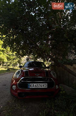 Хэтчбек MINI Hatch 2015 в Днепре