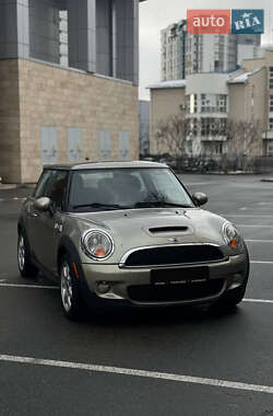 Хетчбек MINI Hatch 2010 в Києві