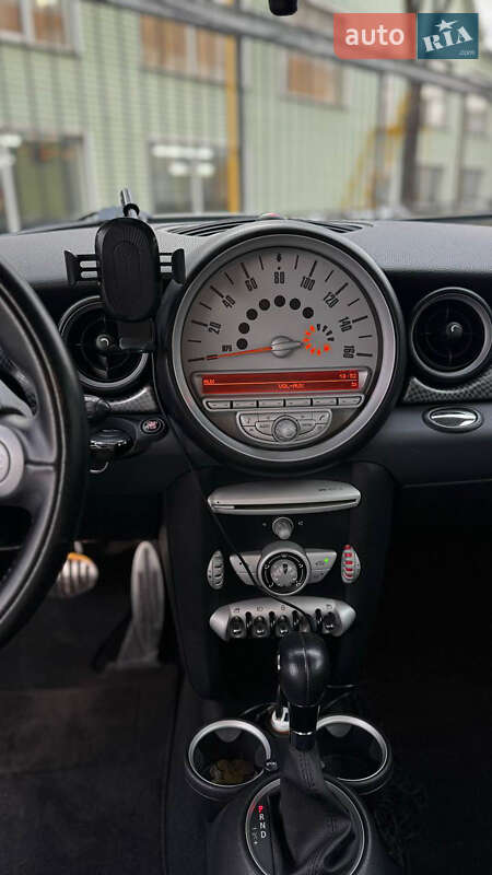 Хетчбек MINI Hatch 2010 в Києві