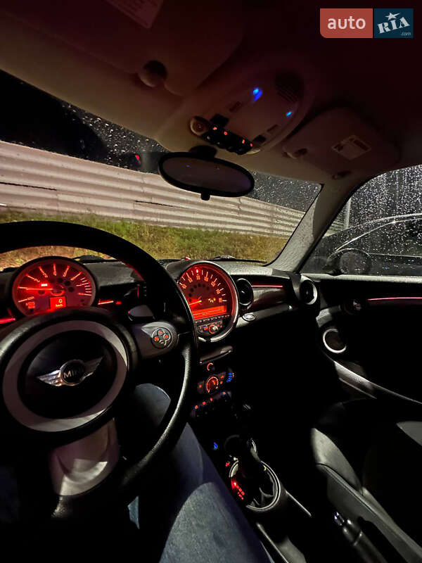 Хетчбек MINI Hatch 2010 в Києві