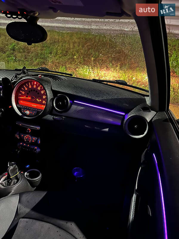 Хетчбек MINI Hatch 2010 в Києві