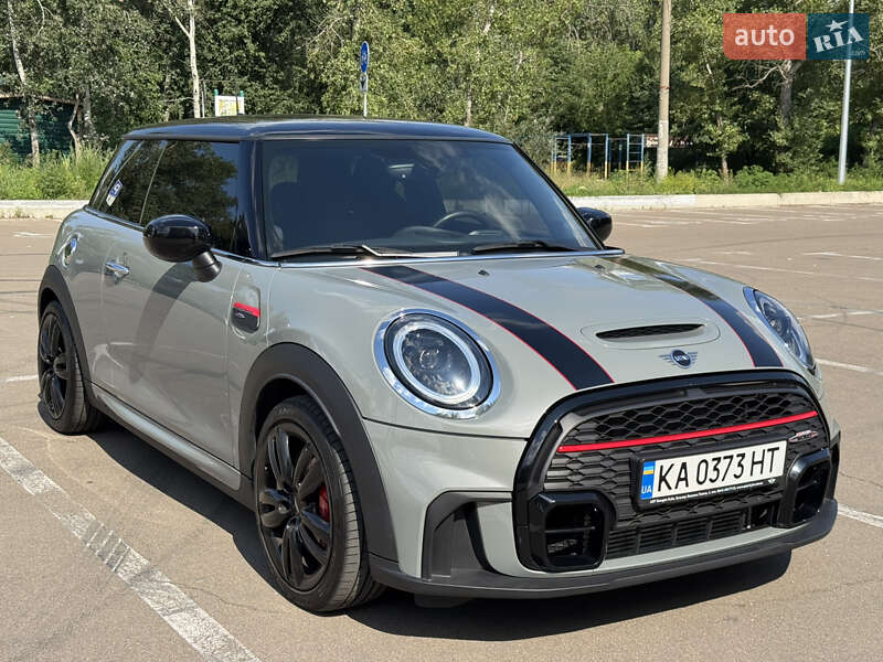 Хэтчбек MINI Hatch 2022 в 