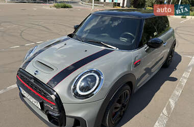 Хэтчбек MINI Hatch 2022 в 