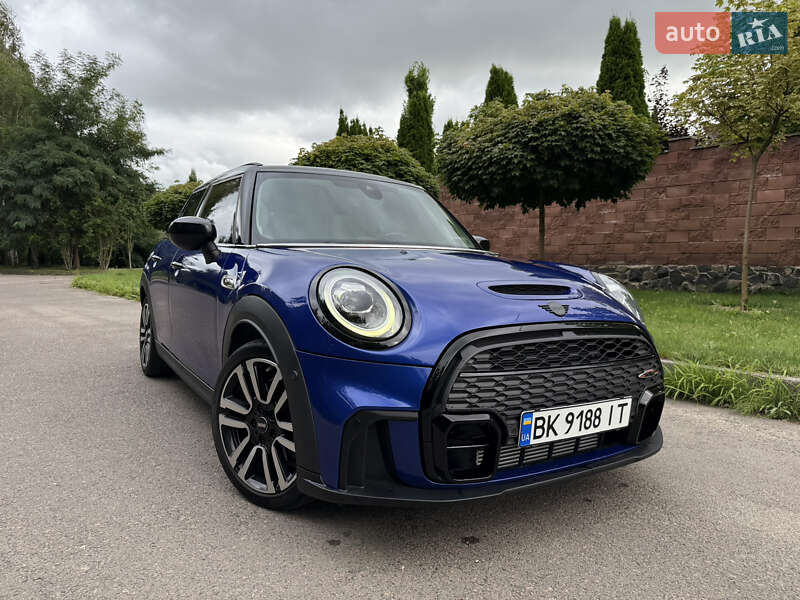 Хетчбек MINI Hatch 2020 в Рівному