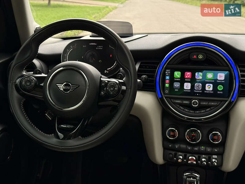 Хетчбек MINI Hatch 2020 в Рівному