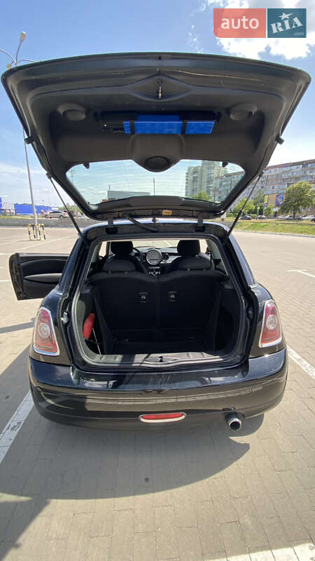 Хетчбек MINI Hatch 2009 в Львові
