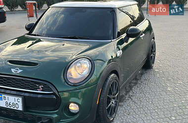 Хэтчбек MINI Hatch 2015 в 