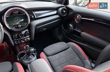 Хетчбек MINI Hatch 2019 в 