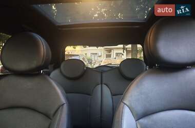 Хэтчбек MINI Hatch 2010 в 