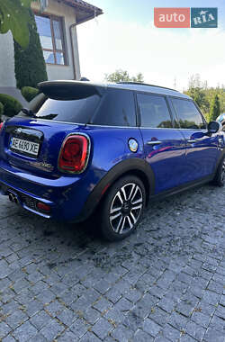 Хетчбек MINI Hatch 2018 в 