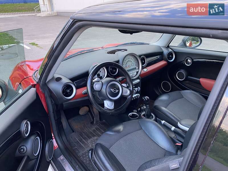 Хетчбек MINI Hatch 2007 в Білогородці
