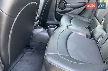 Хетчбек MINI Hatch 2017 в 